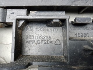 кронштейн крепления крыла, ориг. номер 13356870, OPEL ZAFIRA C C 2011-2016