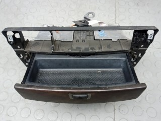 Бардачок (вещевой ящик), BMW 7 E65 E65 2005-2008