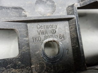 Крепление бампера переднее, ориг. номер 1K0807184, VOLKSWAGEN GOLF 5 5 2003-2009
