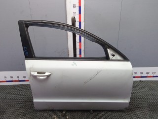 Дверь передняя правая SKODA SUPERB 2 2 2008-2013