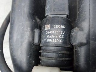 Бачок омывателя, ориг. номер 13260579, 95980613, CHEVROLET CRUZE J300 J300 2008-2012