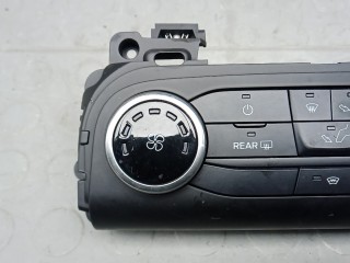 Блок управления печки и климат-контроля, ориг. номер KX7T19980BA, FORD FOCUS 4 4 2018-2022