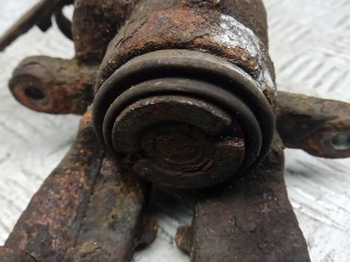 Суппорт тормозной задний правый, FORD S-MAX 2006-2010