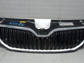Решетка радиатора SKODA OCTAVIA A7 A7 2013-2017