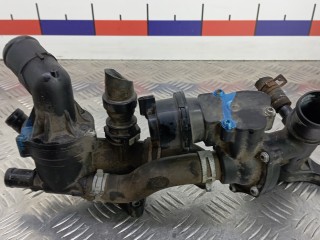 Корпус термостата дизельный, ориг. номер 1106000Q0X, NISSAN X-TRAIL T32 T32 2013-2019