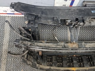 Передняя панель крепления облицовки (телевизор), SKODA SUPERB 2 2 2008-2013