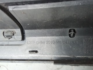 Решетка радиатора, LAND ROVER DISCOVERY 4 4 2009-2013