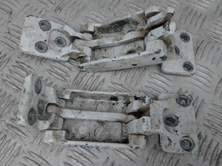 Петля двери распашной левой, MERCEDES BENZ SPRINTER 2 2 2006-2014