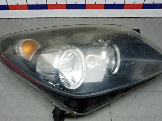Фара правая OPEL ASTRA H H 2004-2007