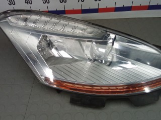 Фара правая CITROEN C4 PICASSO 1 1 2006-2013