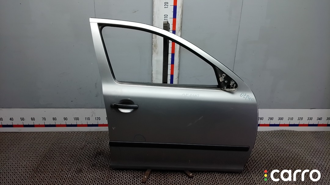 Дверь передняя правая SKODA OCTAVIA A5 A5 2004-2009, хетчбэк 5 дв., фото 1