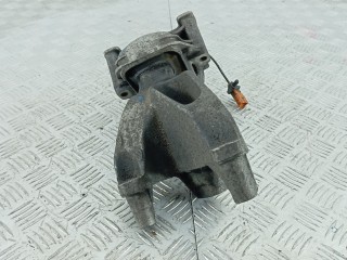 Кронштейн двигателя бензиновый, ориг. номер 8K0199307CC, 8K0198381BD, AUDI A5 1 1 2007-2011