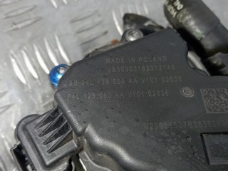Дроссельная заслонка дизельная, ориг. номер 04L128059AA, V10102636, VOLKSWAGEN PASSAT B8 B8 2014-2021
