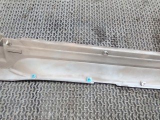 Накладка на порог, ориг. номер MN117300HD, MITSUBISHI PAJERO 3 3 2002-2006