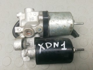 Блок ABS, ориг. номер 4727047030, TOYOTA CAMRY V50 V50