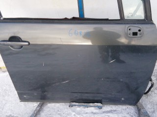 Дверь передняя правая, ориг. номер 670010F011, TOYOTA COROLLA VERSO 2 2