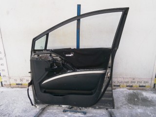 Дверь передняя правая, ориг. номер 670010F011, TOYOTA COROLLA VERSO 2 2