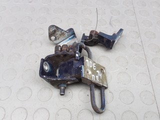 Петля передняя правая, ориг. номер 4B0831411B, VOLKSWAGEN PASSAT B5 B5 1996-2001