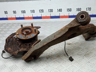 Кулак поворотный прав, MAZDA 3 BM BM 2013-2016