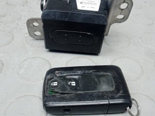 Замок зажигания, ориг. номер 8961047010, TOYOTA PRIUS XW20 XW20