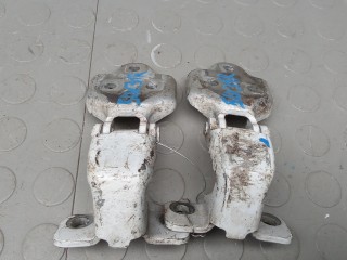 Петля передняя правая, RENAULT MASTER 2 2 2003-2010