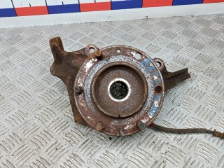 Кулак поворотный прав, KIA CARNIVAL 2 2 2006-2014