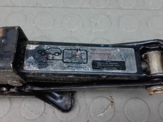 Домкрат, HONDA CIVIC 7 7