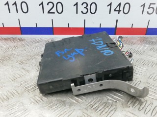Блок управления, ориг. номер 89681-33080, TOYOTA CAMRY V50 V50