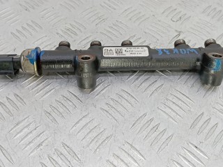 Топливная рампа дизельная, ориг. номер 968529758002, CITROEN C4 GRAND PICASSO 2 2 2013-2016