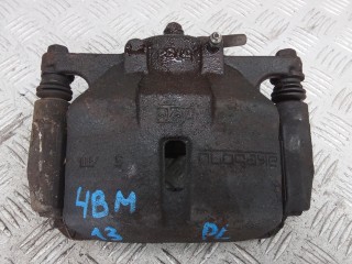 скоба суппорта перед., ориг. номер 410114EA0A, NISSAN QASHQAI J11 J11 2017-2024