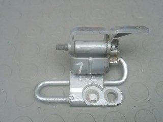 Петля передняя левая, ориг. номер 3D4831411C, VOLKSWAGEN PHAETON 1 1 2002-2007