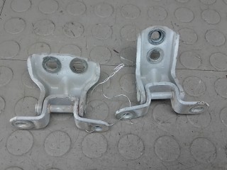 Петля двери задней правой, ориг. номер 82400AV630, 824212F030, NISSAN QASHQAI J10 +2 J10 +2