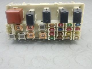 Блок предохранителей, ориг. номер 9636511013, TOYOTA CAMRY V30 V30