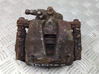 скоба суппорта перед., OPEL CORSA D D 2006-2011