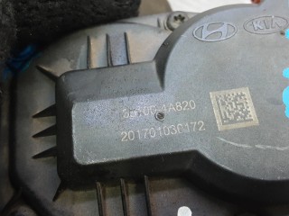 Дроссельная заслонка дизельная, ориг. номер 351004A820, HYUNDAI H1 (STAREX) 2 2