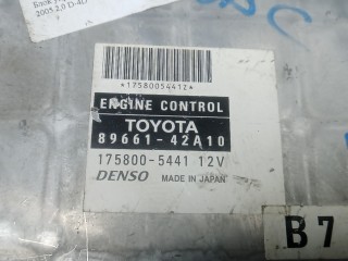 Блок управления двс, ориг. номер 8966142A10, TOYOTA RAV 4 XA20 XA20