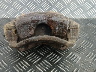 скоба суппорта перед., HYUNDAI I40 2011-2015