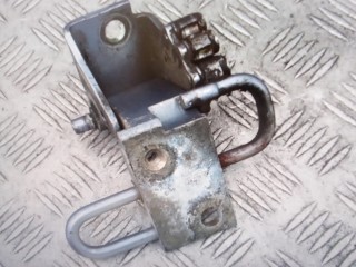 Петля передняя правая, AUDI A6 C6 C6 2004-2008