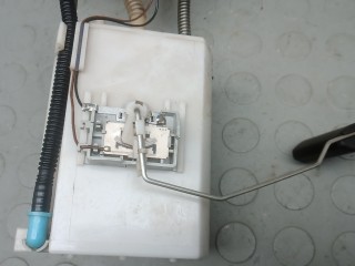 Датчик уровня топлива, ориг. номер 311104H000, 944604H000, HYUNDAI H1 (STAREX) 2 2