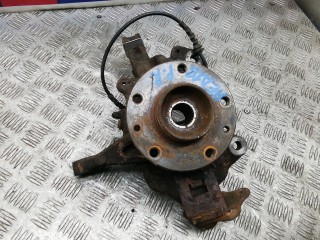 Кулак поворотный прав, RENAULT MEGANE 3 3 2008-2014
