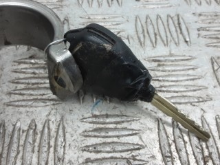 Замок зажигания, ориг. номер 4528042160, 6905742210, TOYOTA RAV 4 XA30 XA30