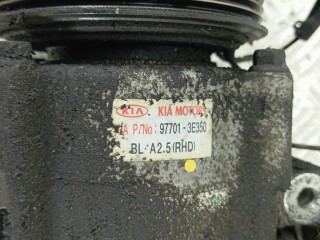Компрессор кондиционера дизельный, ориг. номер 977013E350, KIA SORENTO 1 1 2002-2006
