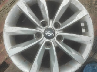 Диск литой, ориг. номер 529103Z610, HYUNDAI I40 2015-2019