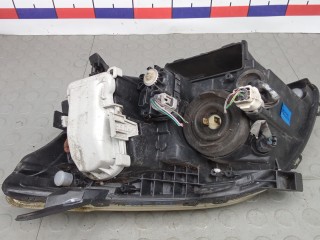 Фара правая, TOYOTA AVENSIS T25 T25 2003-2006