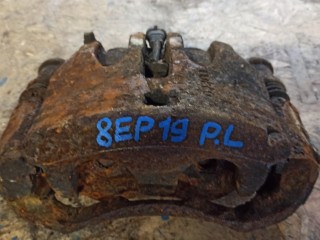 скоба суппорта перед., IVECO DAILY 5 5 2011-2014