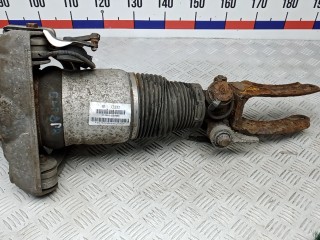 Стойка передняя правая, AUDI Q7 2005-2009