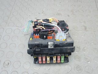 Блок предохранителей, ориг. номер 9664706280, PEUGEOT 308 1 1 2007-2011