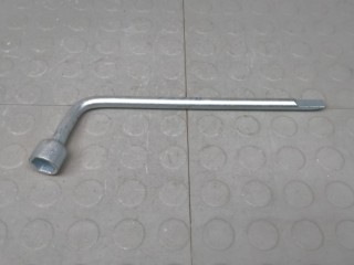 Ключ колесный TOYOTA RAV 4 XA30 XA30 2010-2016