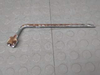 Ключ колесный TOYOTA RAV 4 XA30 XA30