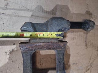 крепление амортизатора нижнее правого, ориг. номер 0103222060, 03.032.22.68.0, 0503221180, 0503222100, 1004436, Krone